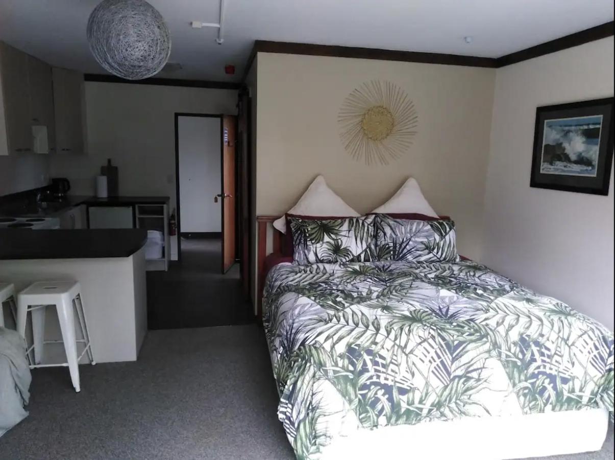 Evergreen Escape Hokitika Exterior foto